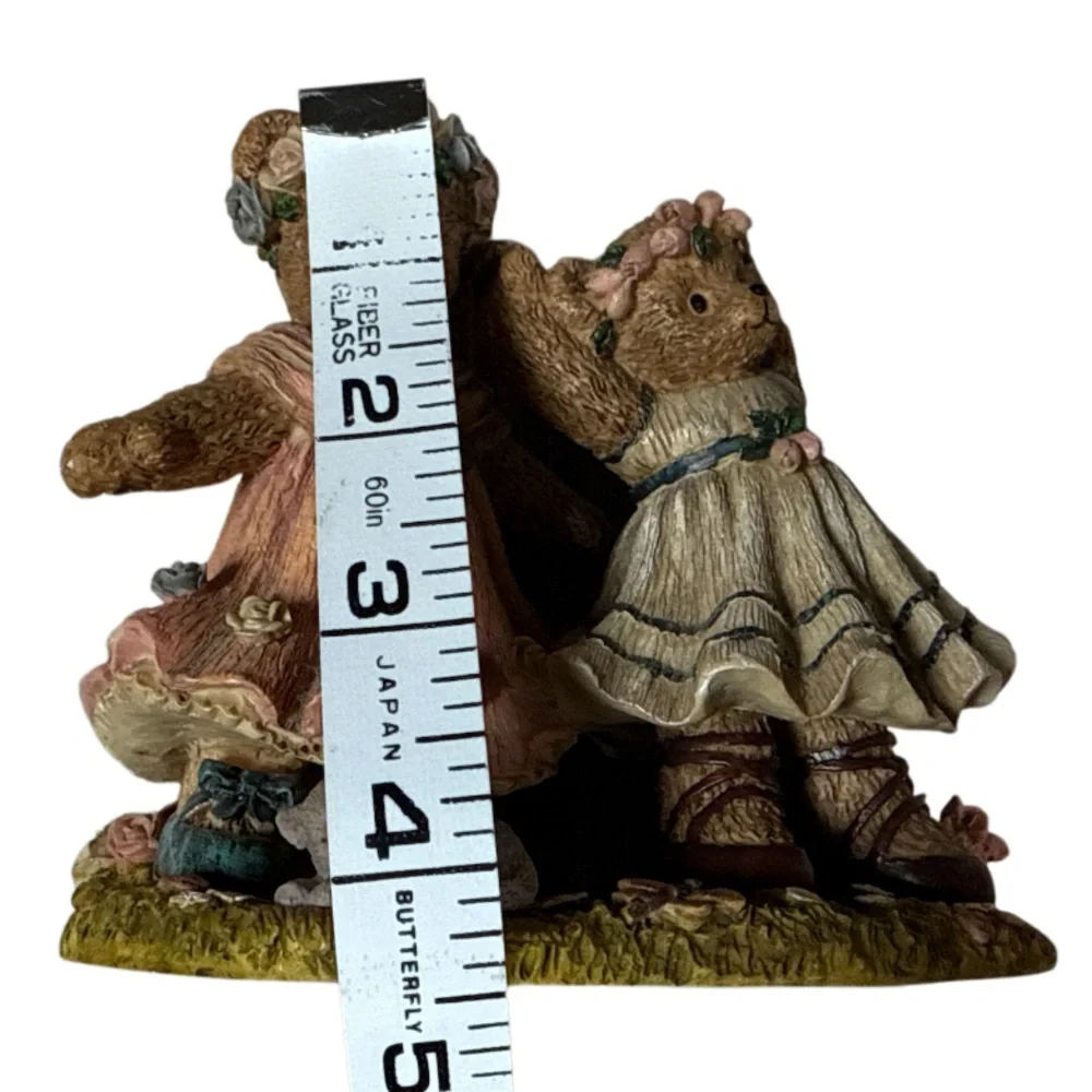 Vintage Young’s Berry Hill Bears Spring Encore 1997 Dancing Bears Figurine